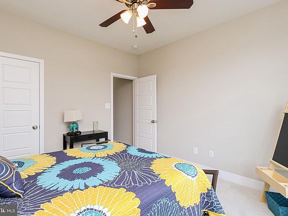 Collins - Bedroom