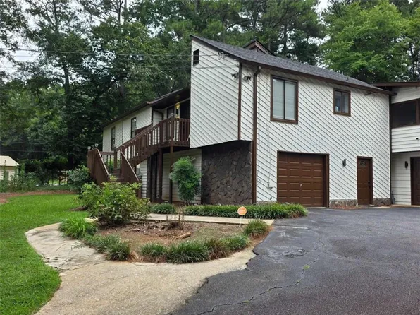 610 S Hairston Rd, Stone Mountain, GA 30088