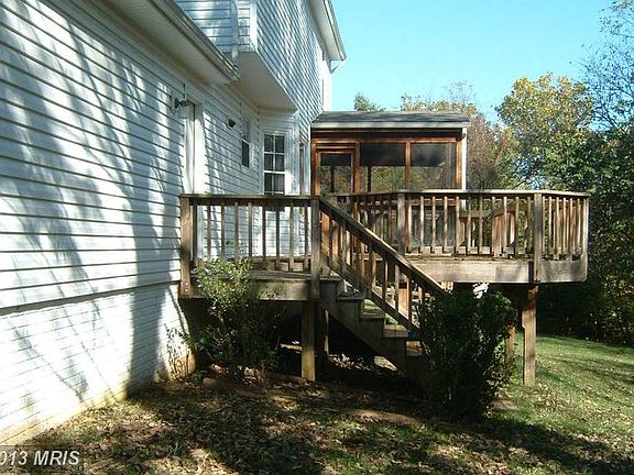 4th image of 1401 Valebrook Ln