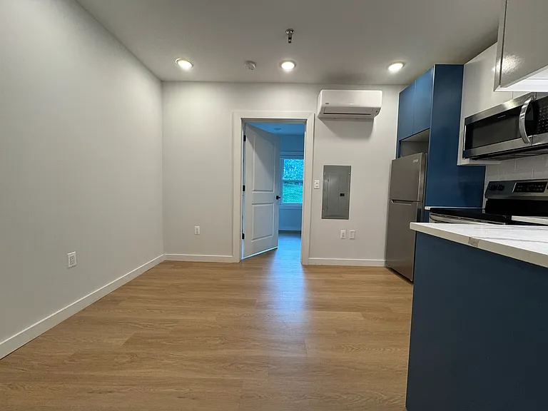 55A Tunxis Ave #221 — Photo 12
