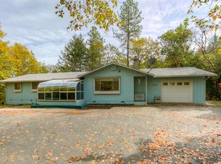 2388 Midway Ave, Grants Pass, OR 97527