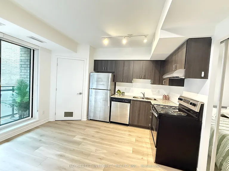 1 Falaise Rd #201 — Photo 7