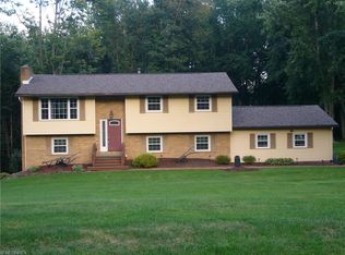 6102 Rimview Ave NW, Canal Fulton, OH 44614