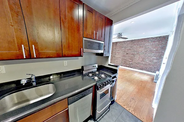 Rented by Centennial Properties NY | media 25