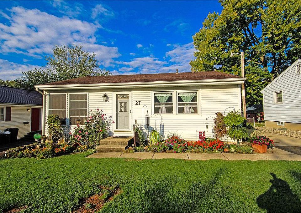 1st image of 27 Sickles Dr