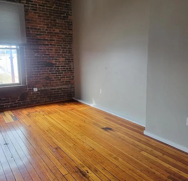 116 N 5th St #309 — Photo 10