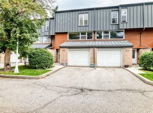 84 S Brae Glen Ln SW, Calgary, AB T2W 1B6
