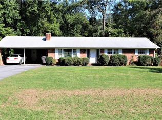 3624 Near Fairlane St, High Point, NC 27265