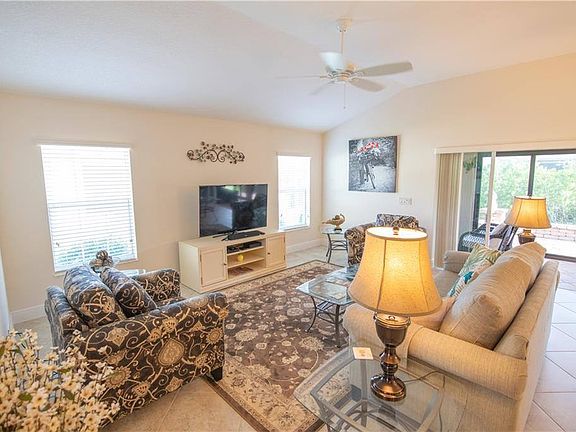 4th image of 3325 Hollyoak Way