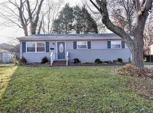 303 Joynes Rd, Hampton, VA 23666