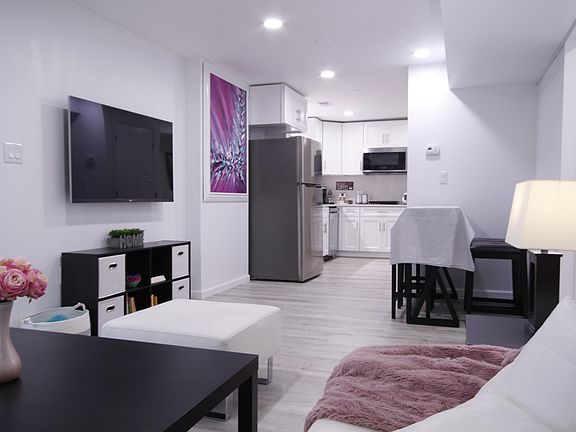 4th image of 4403 Hillside Ct Floor 1