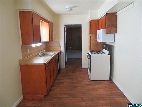 4th image of 261 W Citrus Dr