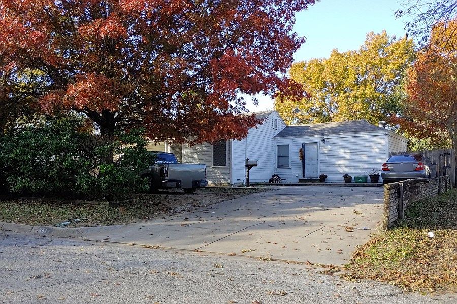 1st image of 3413 Edith Ln