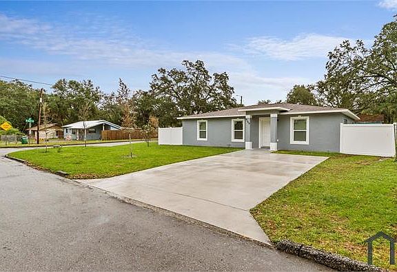 3rd image of 4109 E Diana St