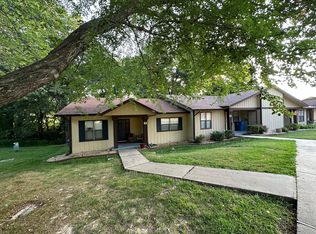 7 Eleanor Ln, Bella Vista, AR 72714