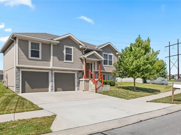 708 Samantha Ln, Belton, MO 64012