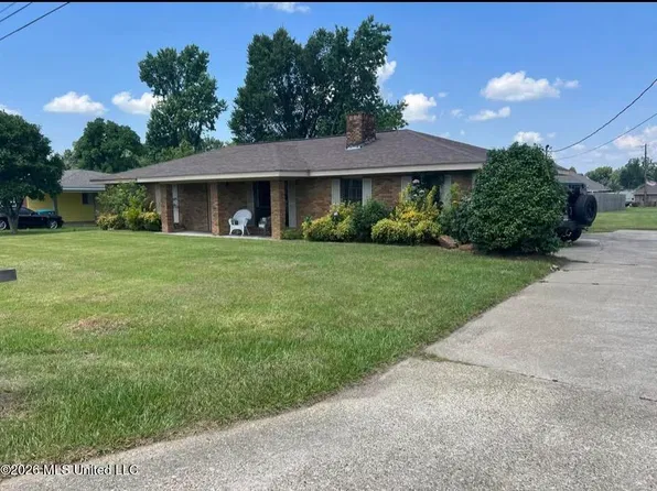 104 Hyland Dr, Petal, MS 39465