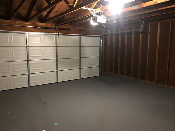 4th image of 4005 Bugle Bend Dr