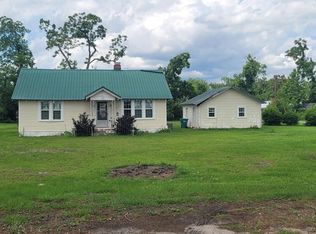 600 Railroad Ave, Broxton, GA 31519