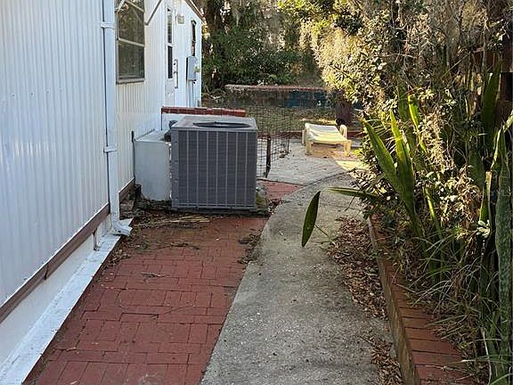 3rd image of 3896 PICCIOLA ROAD #213