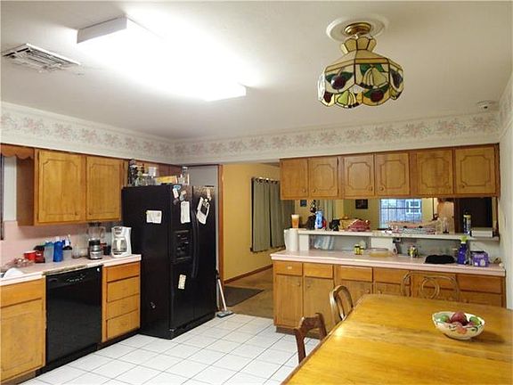 5th image of 3120 N Turnbull Dr