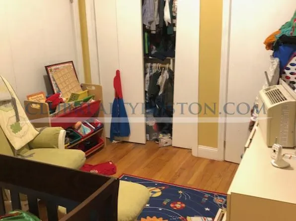 20 Leamington Rd #1, Brighton, MA 02135