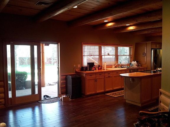 Living / Kitchen space