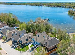 5 Invermara Ct #40, Orillia, ON L3V 8B4
