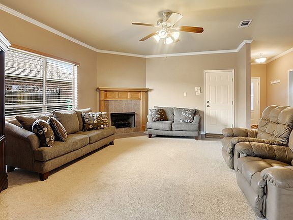 3rd image of 36002 Portsmouth Dr