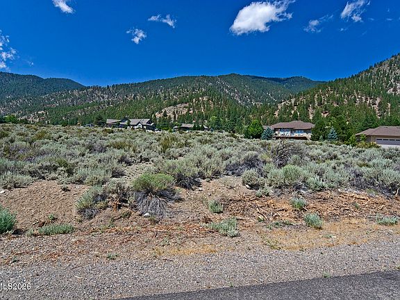 3rd image of 2458 Eagle Ridge Rd #1