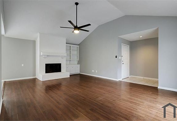 4th image of 3309 Glenmeadow Dr