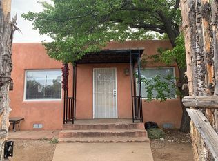 701B Kathryn Ave, Santa Fe, NM 87505