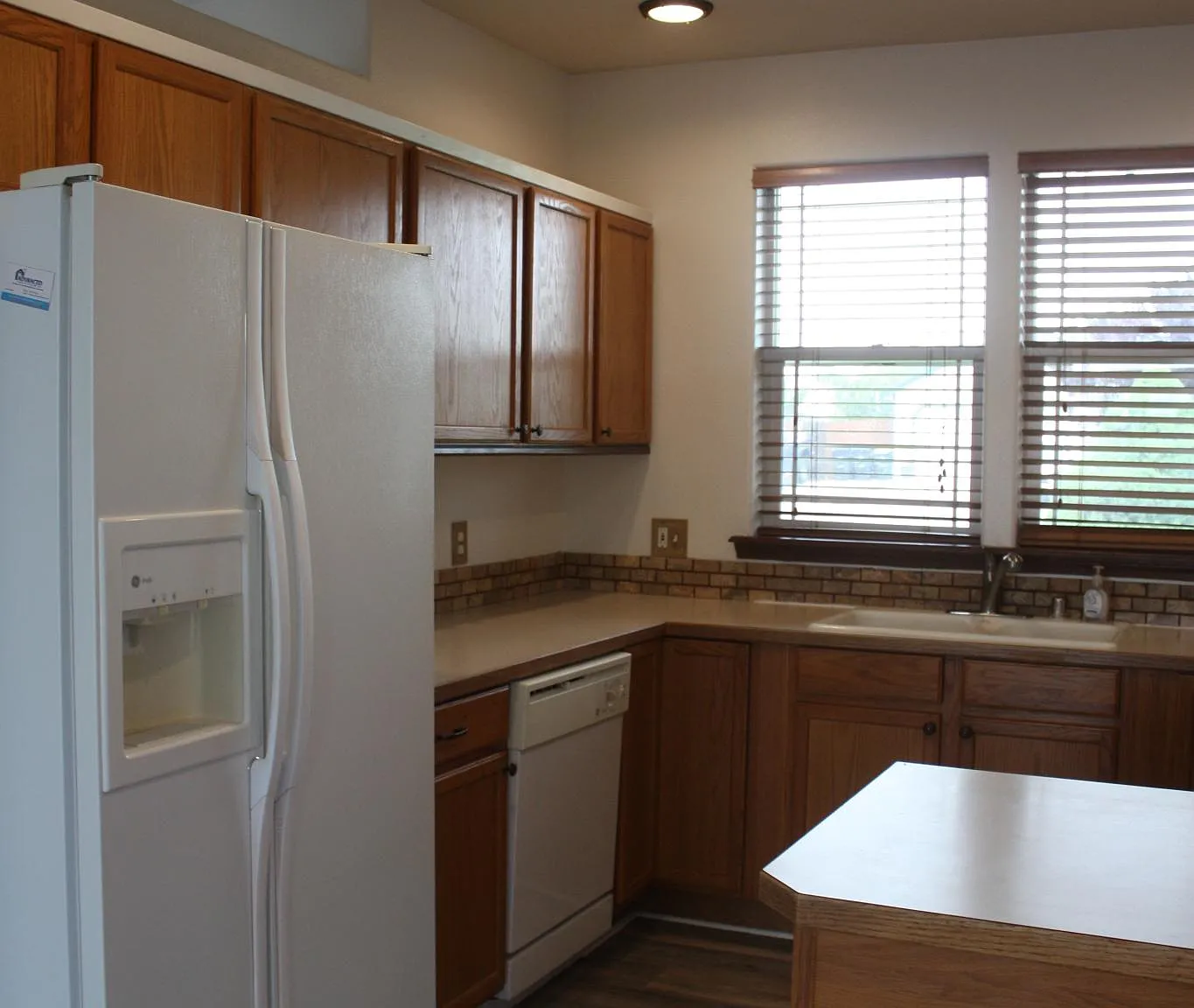 3 bed, 1244 sqft, $1,850 — Photo 4