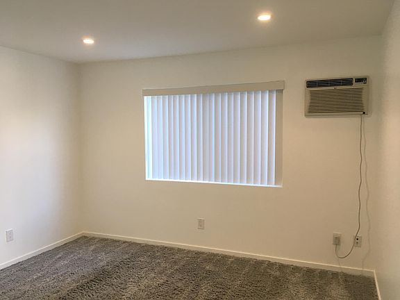 4th image of 824 N Euclid Ave