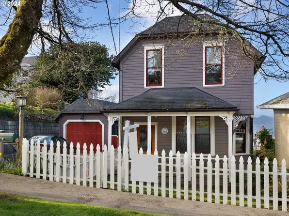 1360 Irving Ave, Astoria, OR 97103