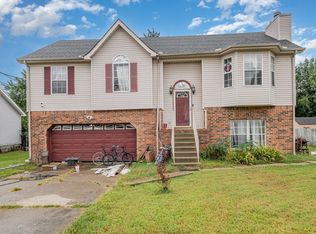 206 Bluewater Ct, La Vergne, TN 37086