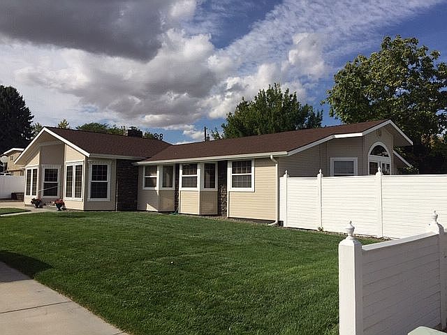 Magnificent Home of 7 Bays