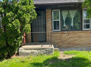 606 Bloomington Rd, Champaign, IL 61820