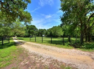 241 Lower Elgin Rd, Elgin, TX 78621