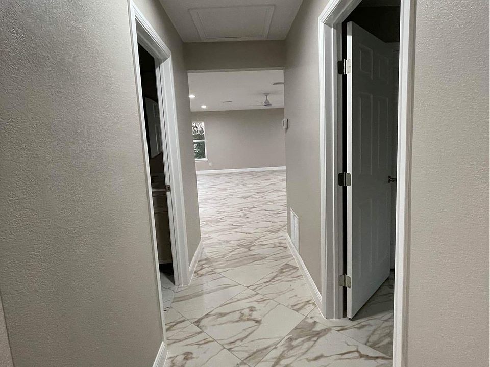 1st image of 1509 Royalwood Cir #1