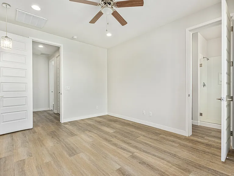 4236 N 27th St #38 — Photo 24