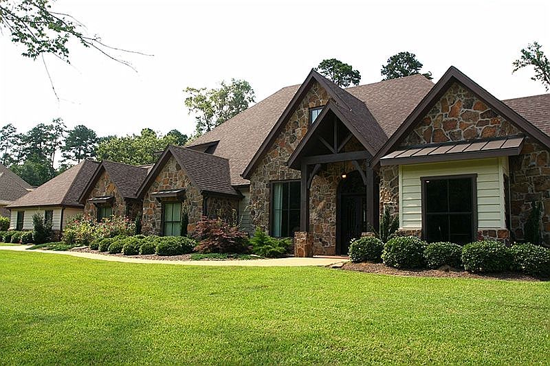 1st image of 4423 Belle Pointe Dr