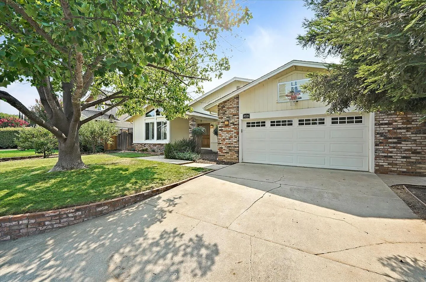 14535 Sunnybrook Ct photo 1