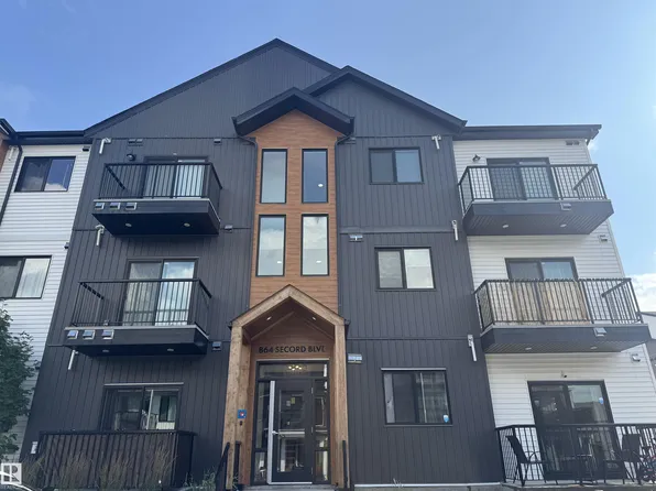 864 Secord Blvd NW #301, Edmonton, AB T5T 7R9
