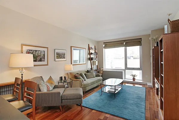 Sold by Corcoran | media 14