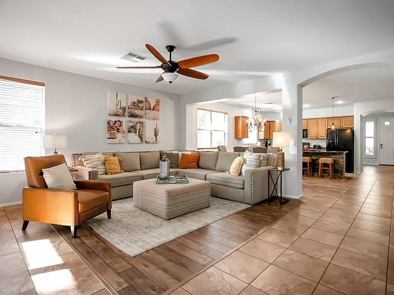 3109 W Via De Pedro Miguel — Photo 1