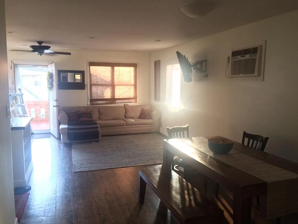 62 Oswego Ave — Photo 4