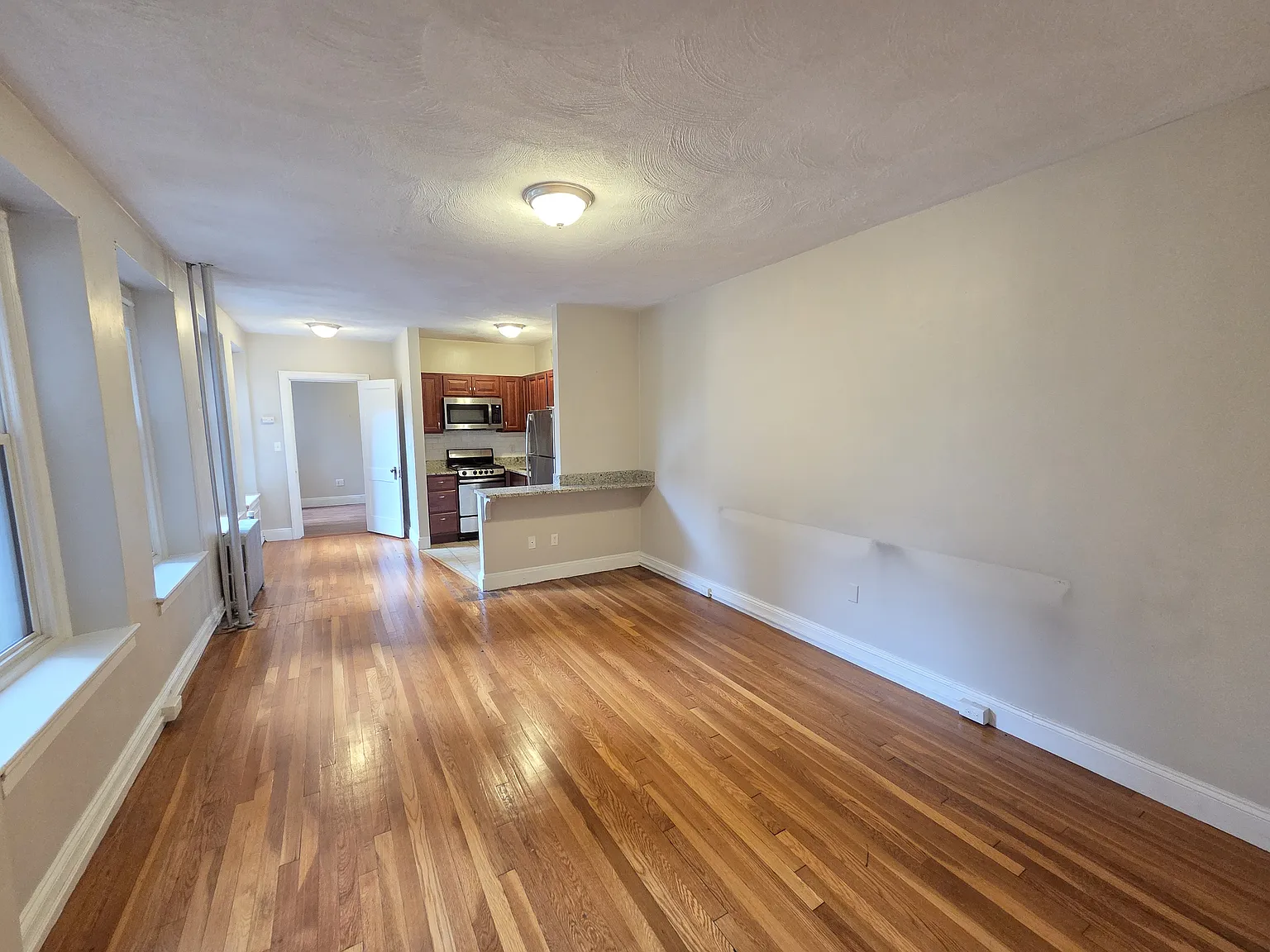 5 Craigie Cir — Photo 2