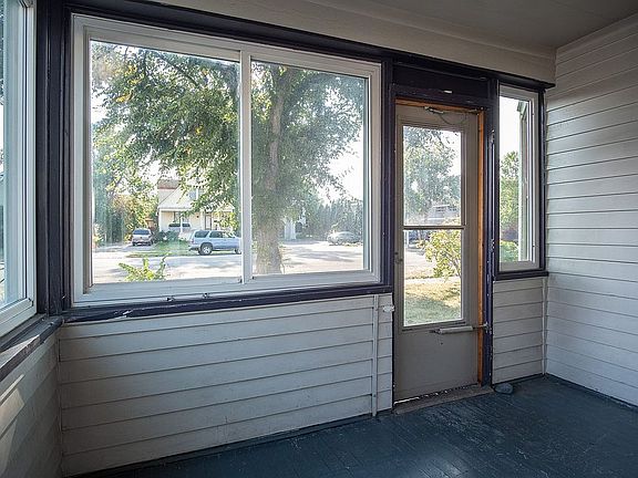 2nd image of 309 1/2 N 33rd St