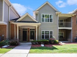 11347 N Woods Dr, Shelby Township, MI 48317